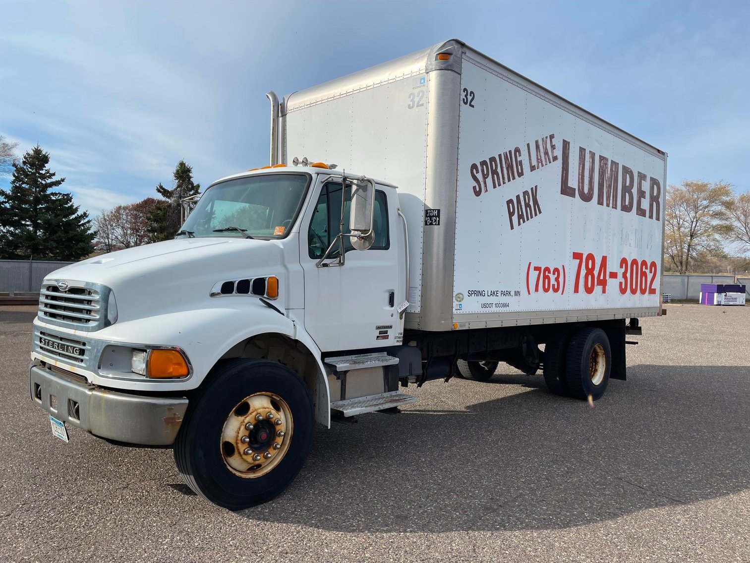 2017 Ford F-550 XL, 2004 Sterling Actera Box Truck, RDI Aluminum Deck Railing (143477)