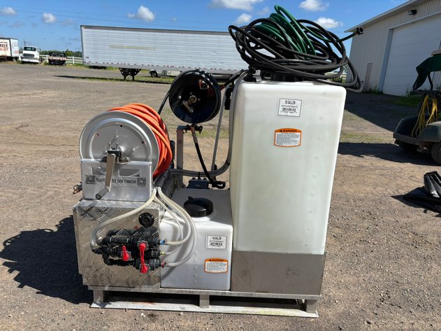 Image for 2018 Bobcat 5600 Toolcat, 2017 Tilt Bed Trailer, Vehicles and Equipment  (137439)