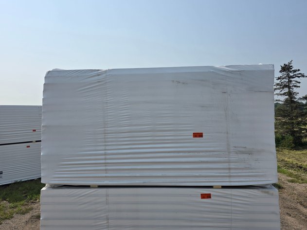 Image for GAF EnergyGuard Polyiso Insulation: Tapered & Flat (145879)