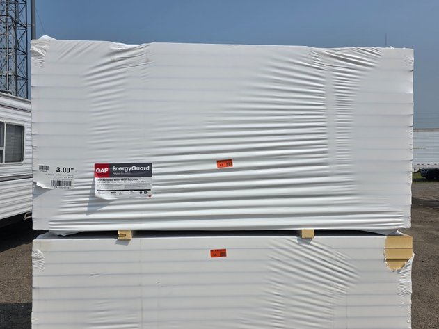 Image for GAF EnergyGuard Polyiso Insulation: Tapered & Flat (145879)