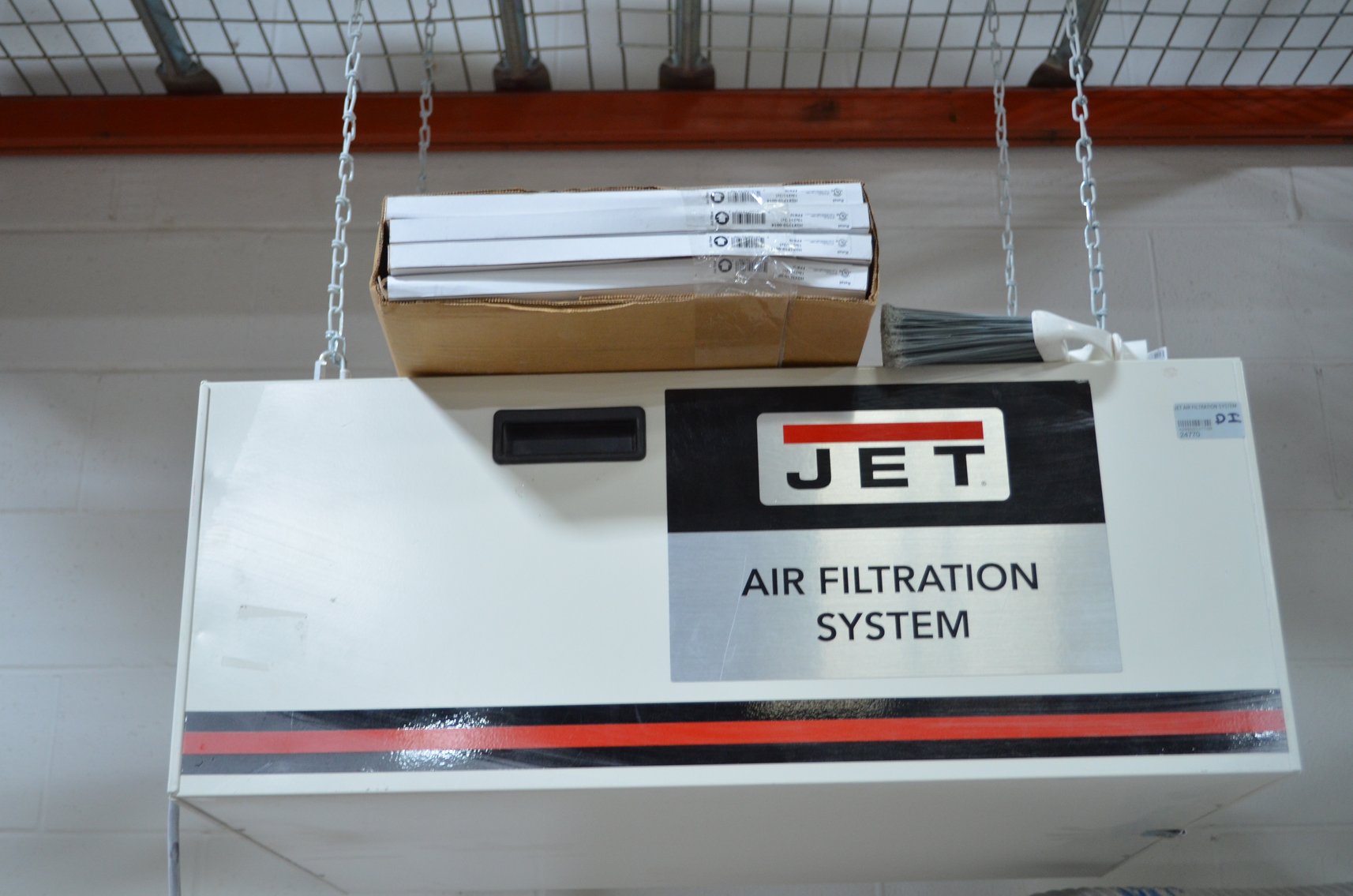 Window Blinds, Shades and Pallet Racking Complete Liquidation (146465)