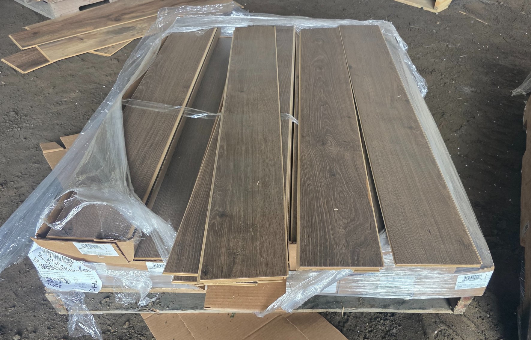 Water Resistant Click Plank Flooring, Over 7,500 Sq Ft (147425)