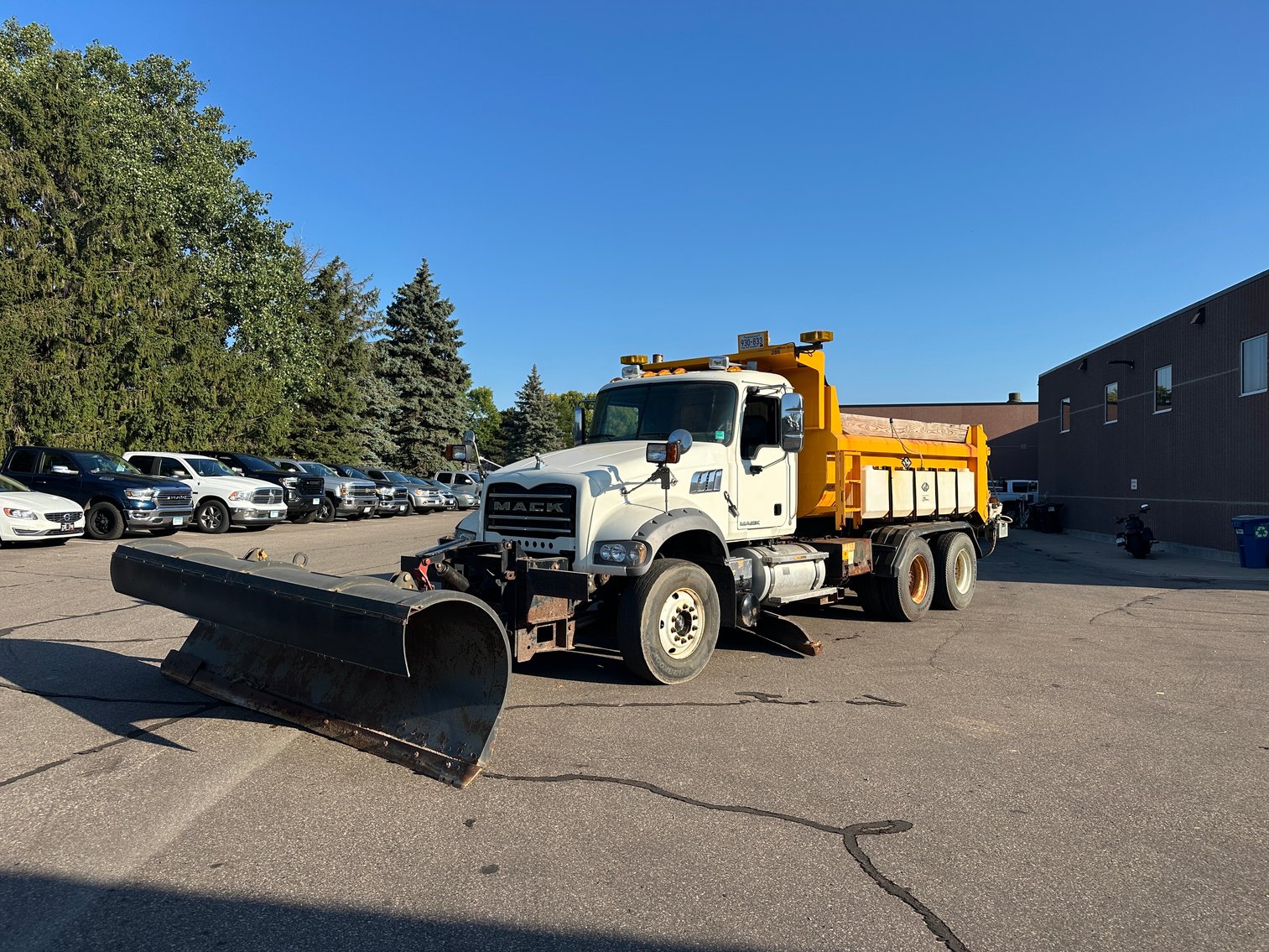 City of Plymouth Surplus Equipment and Vehicles (148756)