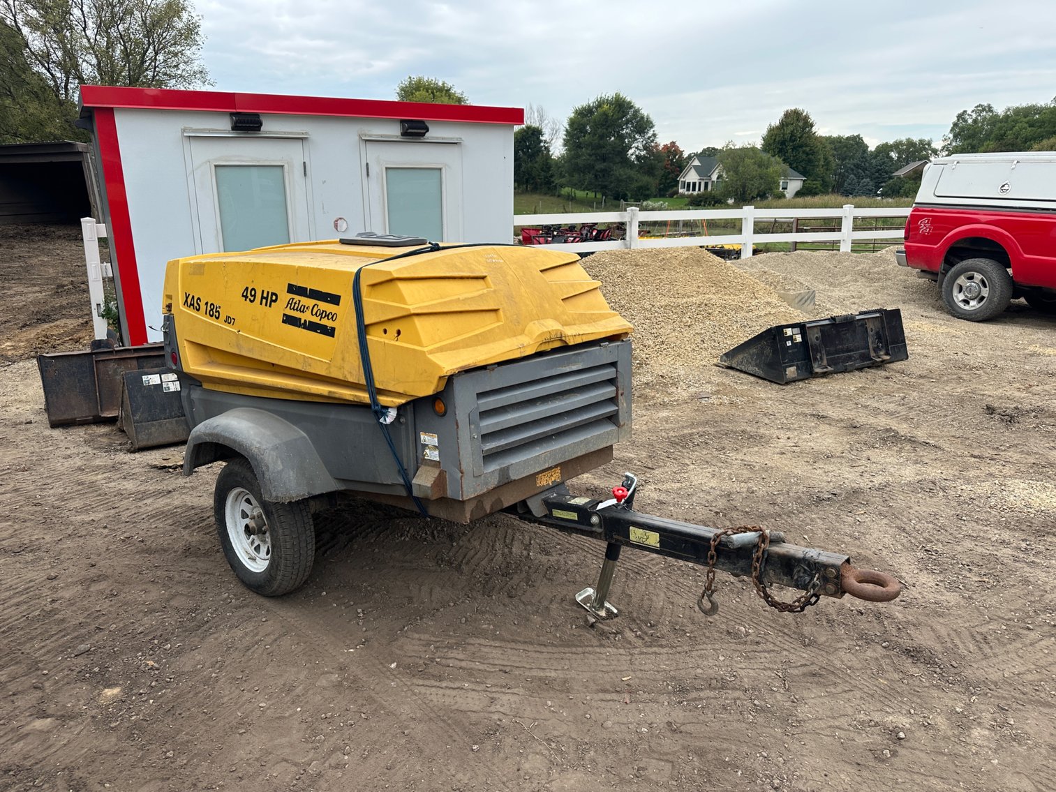 Landscaping Contractor Surplus to Ongoing Operations (148561)