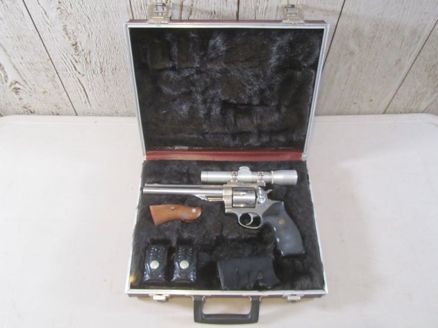 Image for Wosika Personal Collection of Firearms, Ammunition and Accessories: Pequot Lakes, MN (149560)