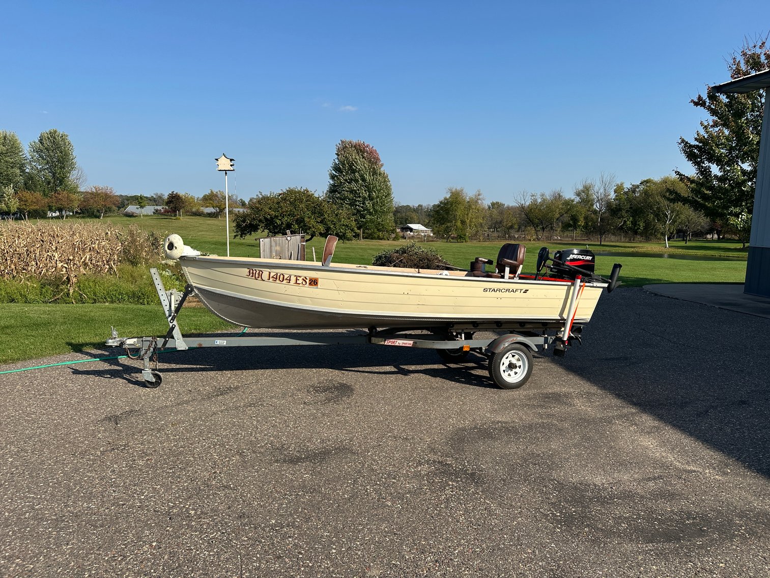 Farm & Recreation Auction: Tractors, Implements, Starcraft Boat & Lumber (151735)