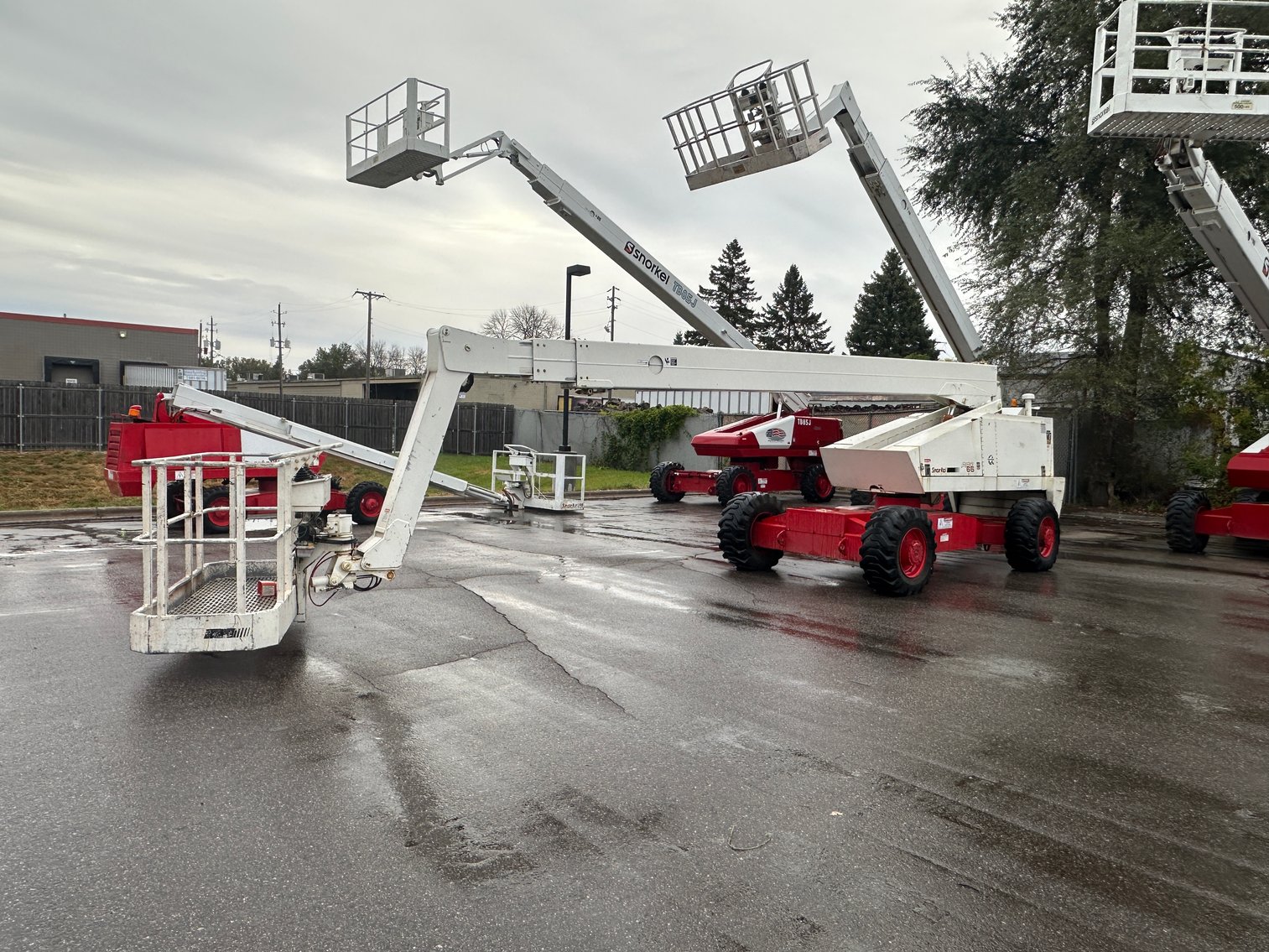 (3) Snorkel Telescopic Boom Manlifts  (151594)