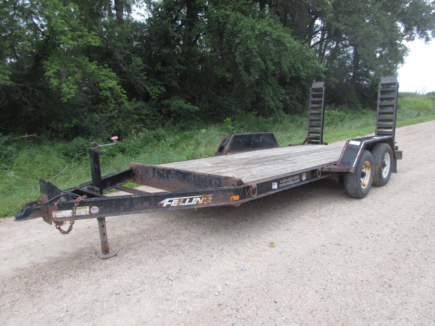 Farm Equipment, Trailers, Pallet Racking