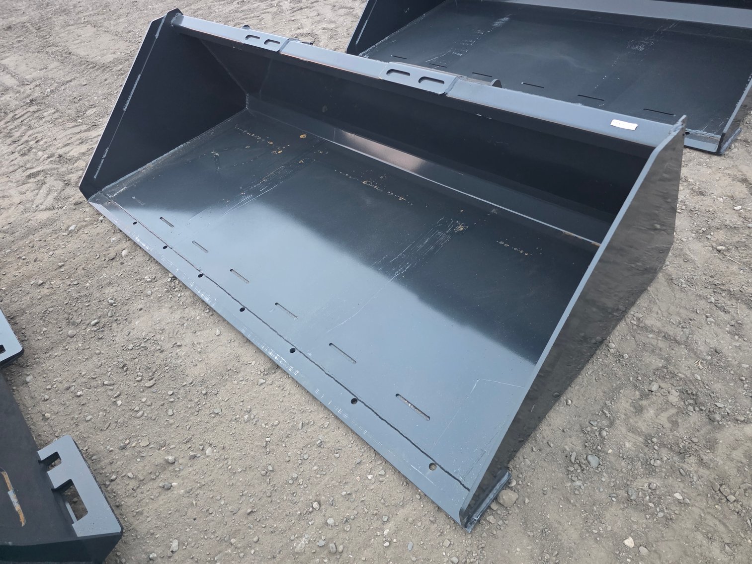 Brand New Equipment & Attachments: Mini Attachments (151457)