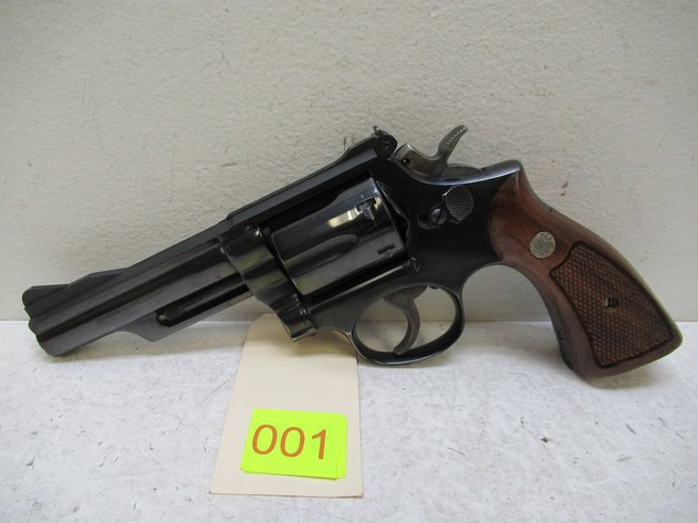 Gun Auction #210 GUNS, SILVER, GUN ACCESSORIES, AMMO CONSIGNMENT
