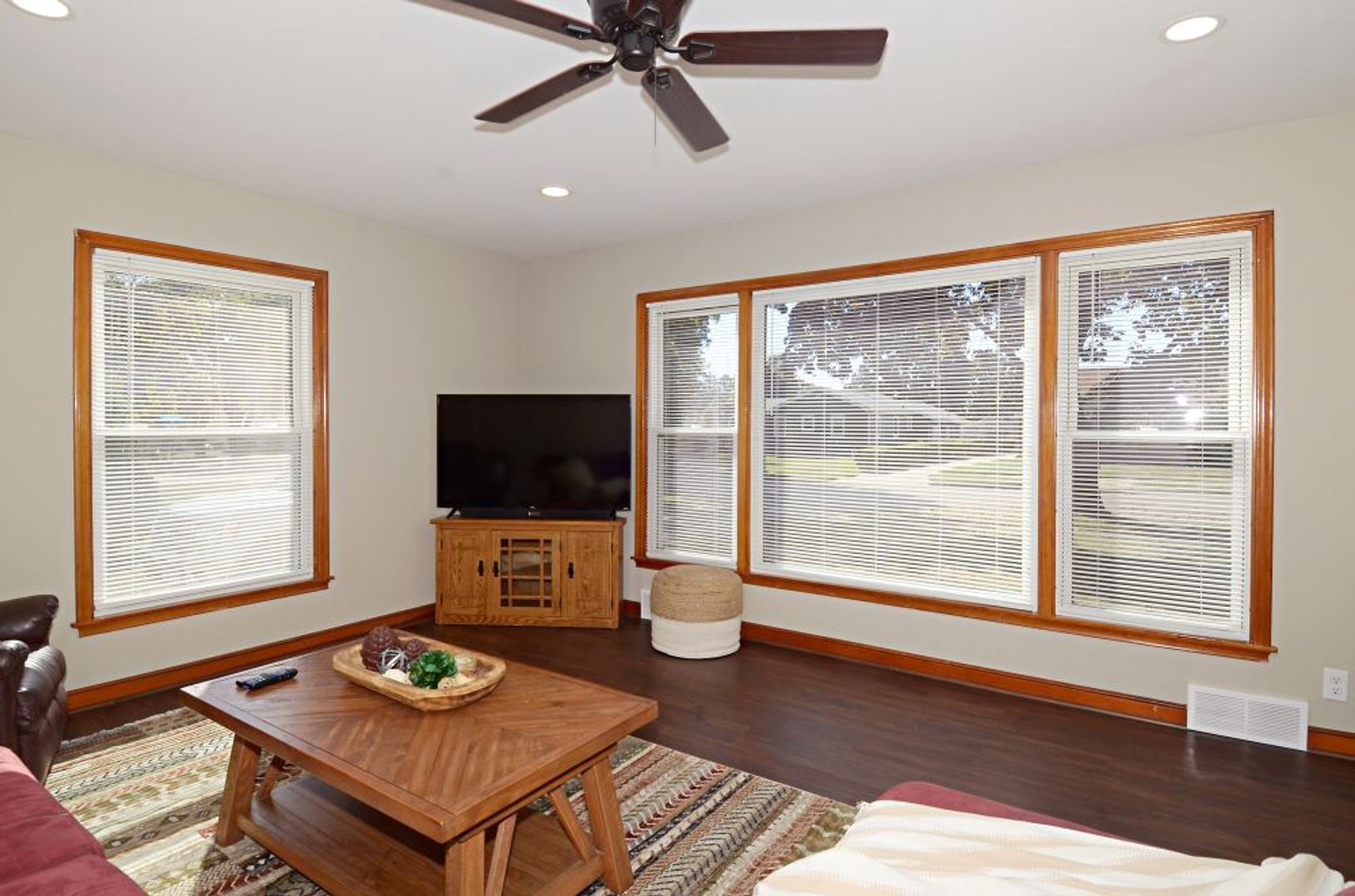 Image for 4 Bedroom Cape Cod on Jeffersons Northeast Side