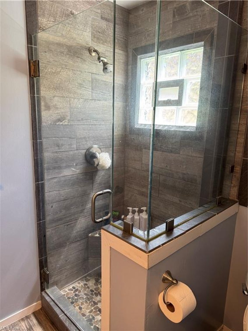 Image for Glenmont area home on 1+ acre