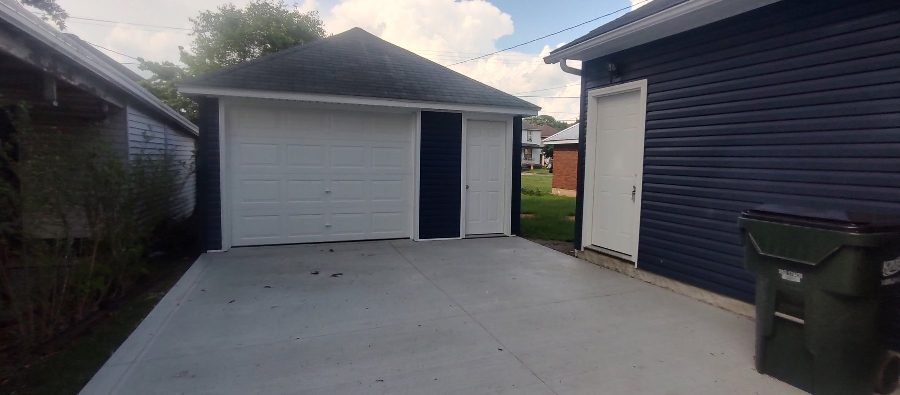 Image for 3 bed  2 bath home. 1134 E Main St, Coshocton OH 43812