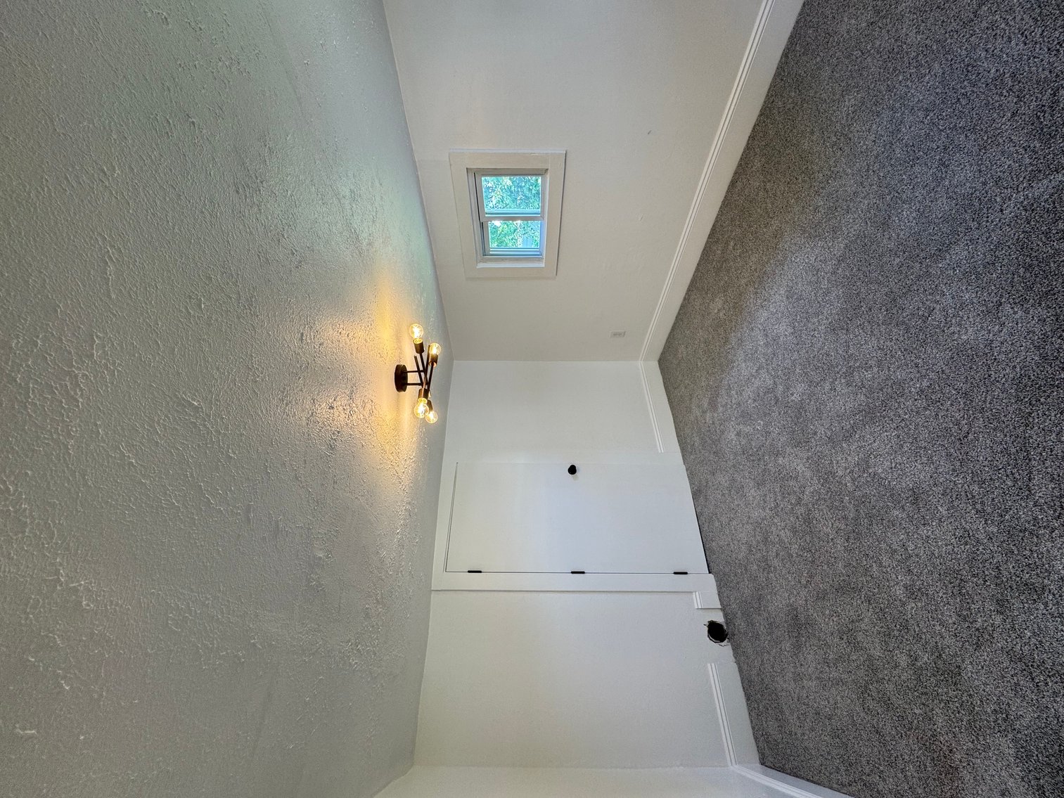 Image for 3-bed, 1-bath home on S 6th St,