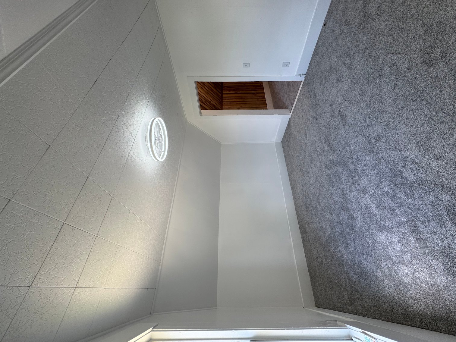 Image for 3-bed, 1-bath home on S 6th St,