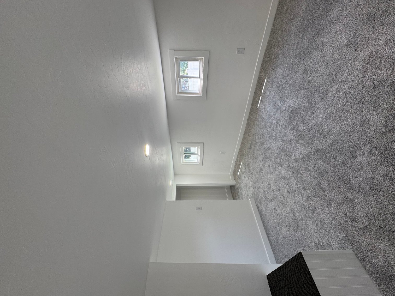 Image for 3-bed, 1-bath home on S 6th St,