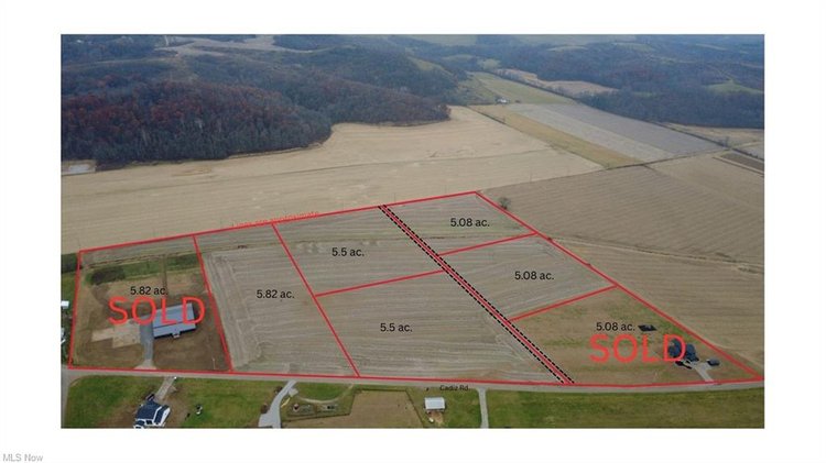 Building lots Newcomerstown