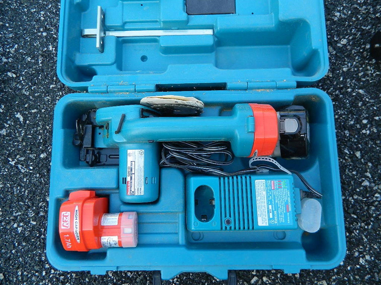 Image for PUBLIC ESTATE AUCTION (LIVING)