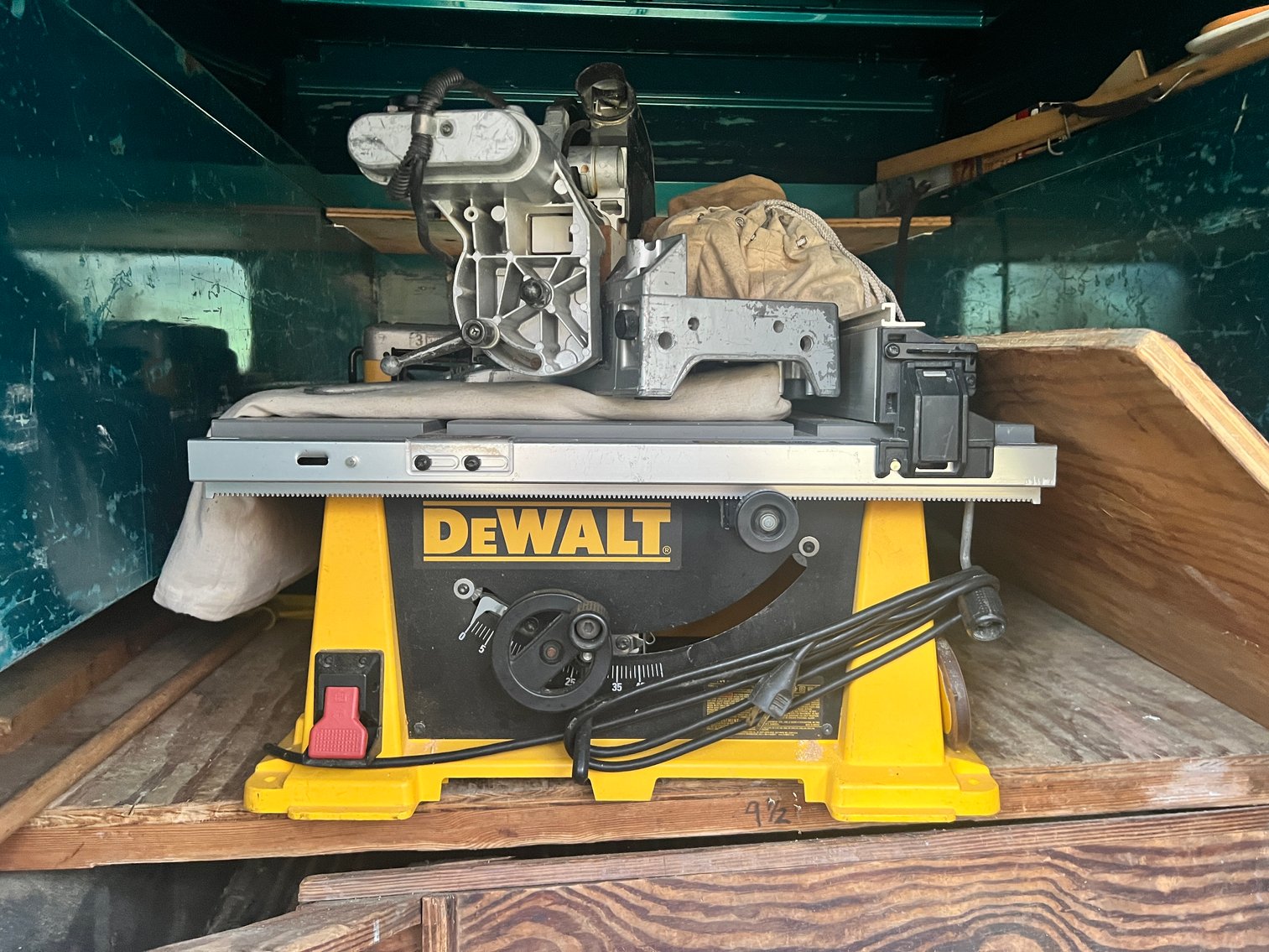 Image for PUBLIC ESTATE AUCTION (LIVING)