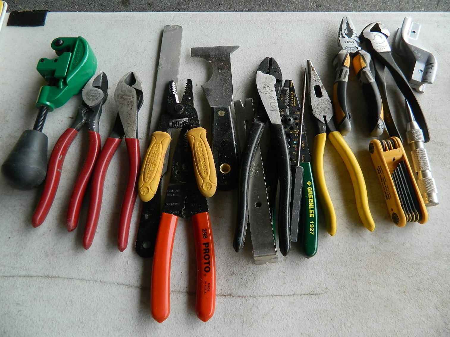 Image for PUBLIC ESTATE AUCTION (LIVING)