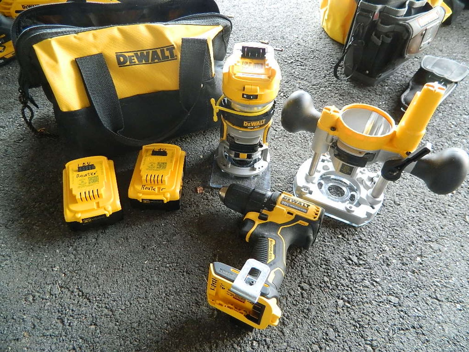 Image for PUBLIC ESTATE AUCTION (LIVING)