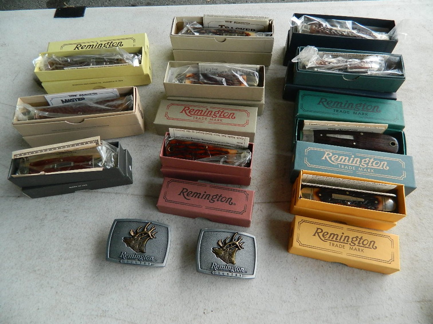 Image for PUBLIC ESTATE AUCTION (LIVING)