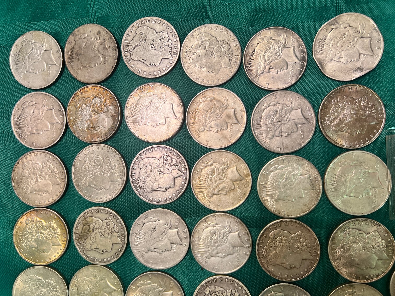 Image for PUBLIC ESTATE AUCTION (LIVING)