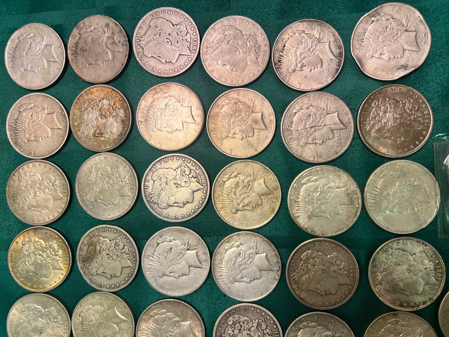 Image for PUBLIC ESTATE AUCTION (LIVING)