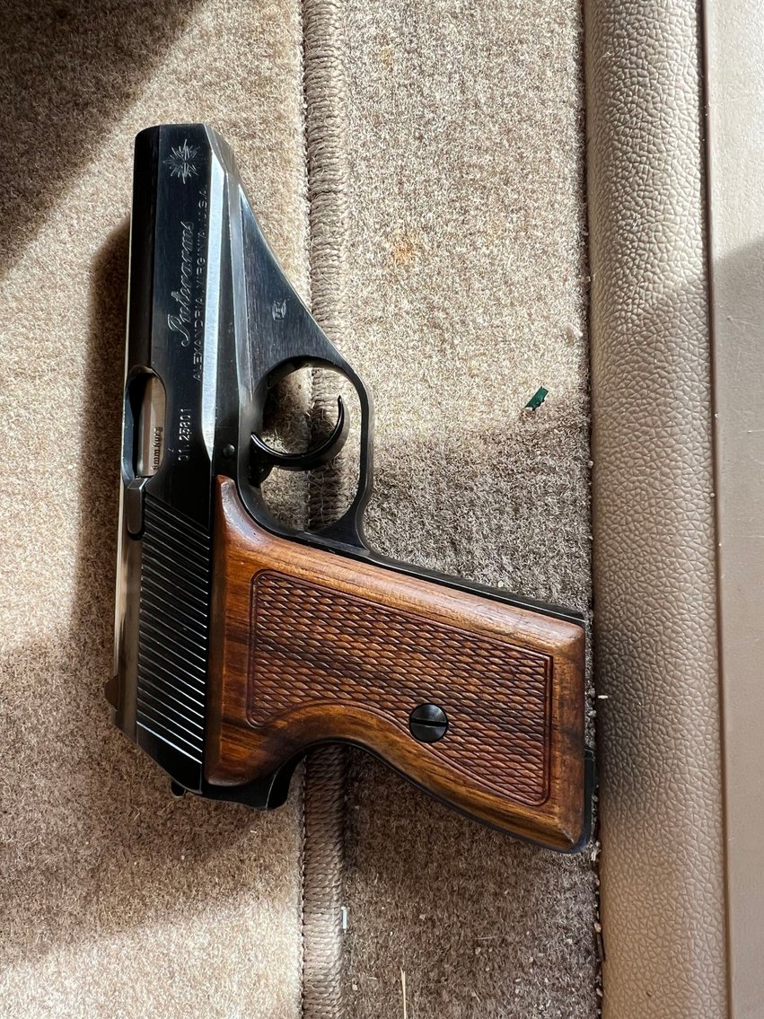 Image for PUBLIC ESTATE AUCTION (LIVING)