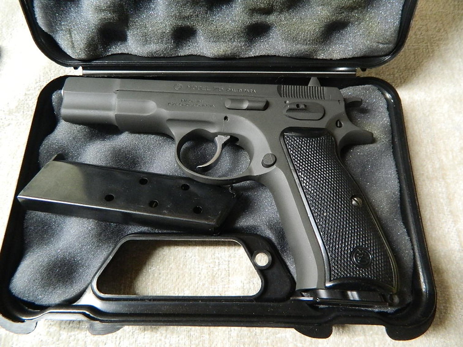 Image for PUBLIC ESTATE AUCTION (LIVING)