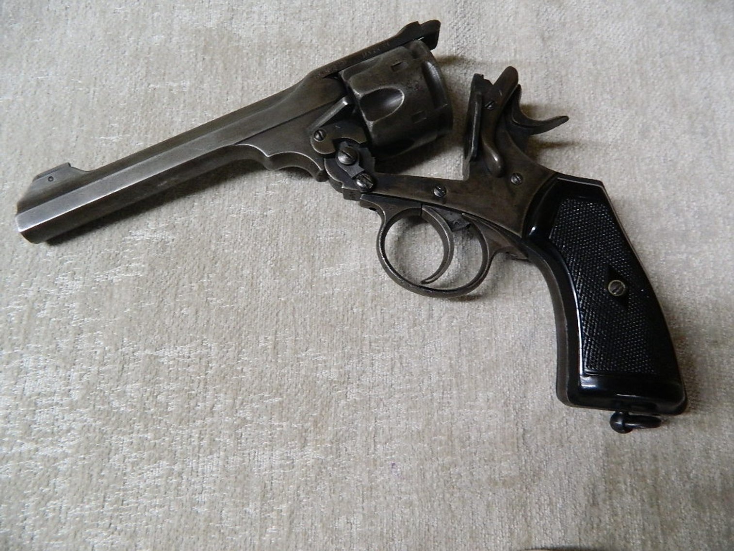 Image for PUBLIC ESTATE AUCTION (LIVING)