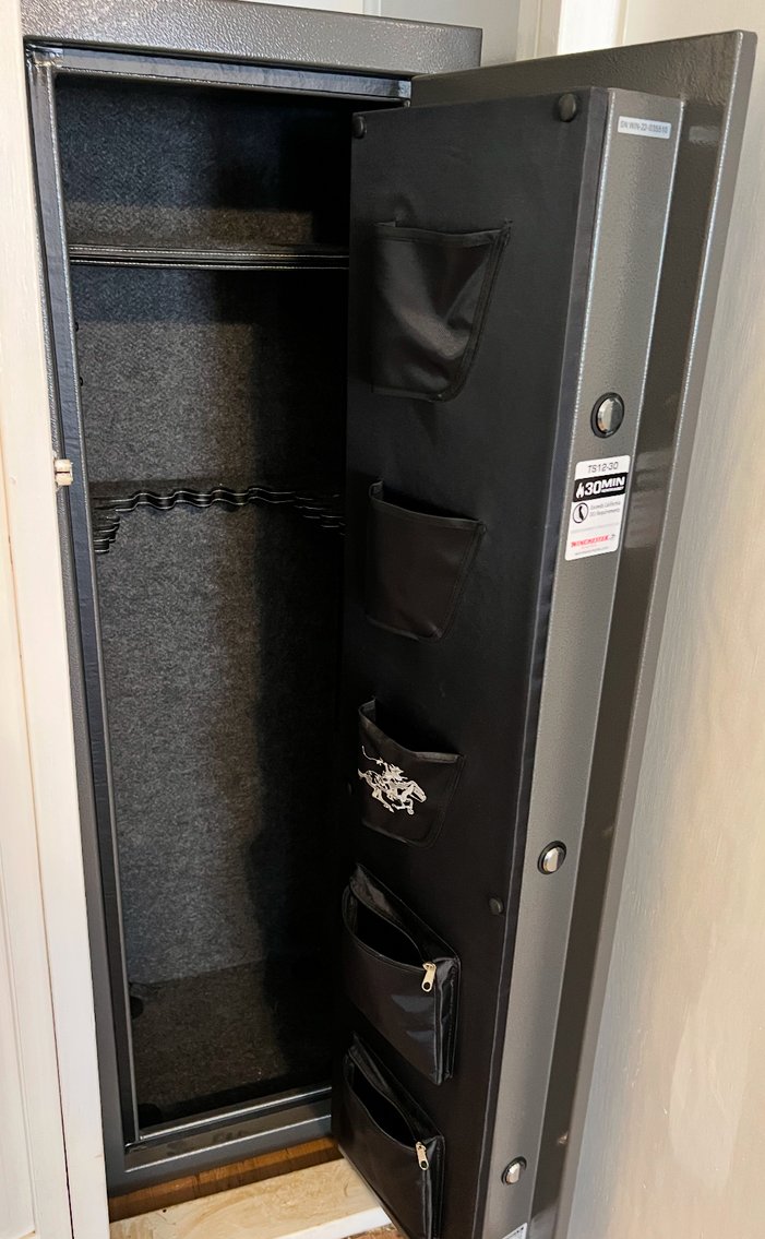 Image for PUBLIC ESTATE AUCTION (LIVING)