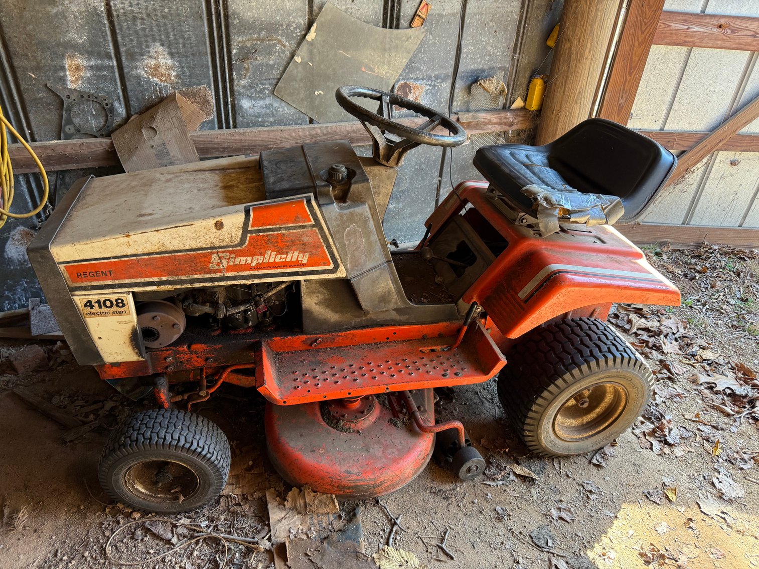 Image for PUBLIC ESTATE AUCTION (LIVING/MOVING)