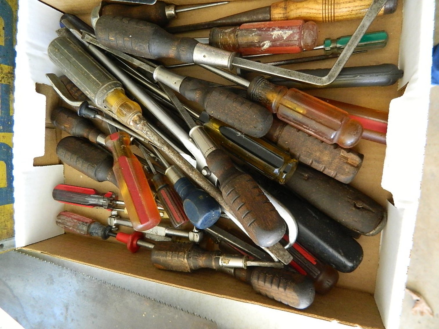 Image for PUBLIC ESTATE AUCTION (LIVING/MOVING)