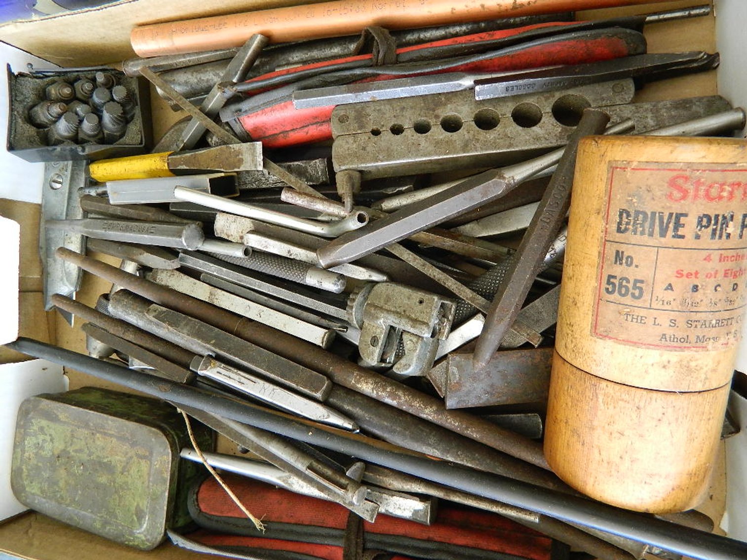 Image for PUBLIC ESTATE AUCTION (LIVING/MOVING)