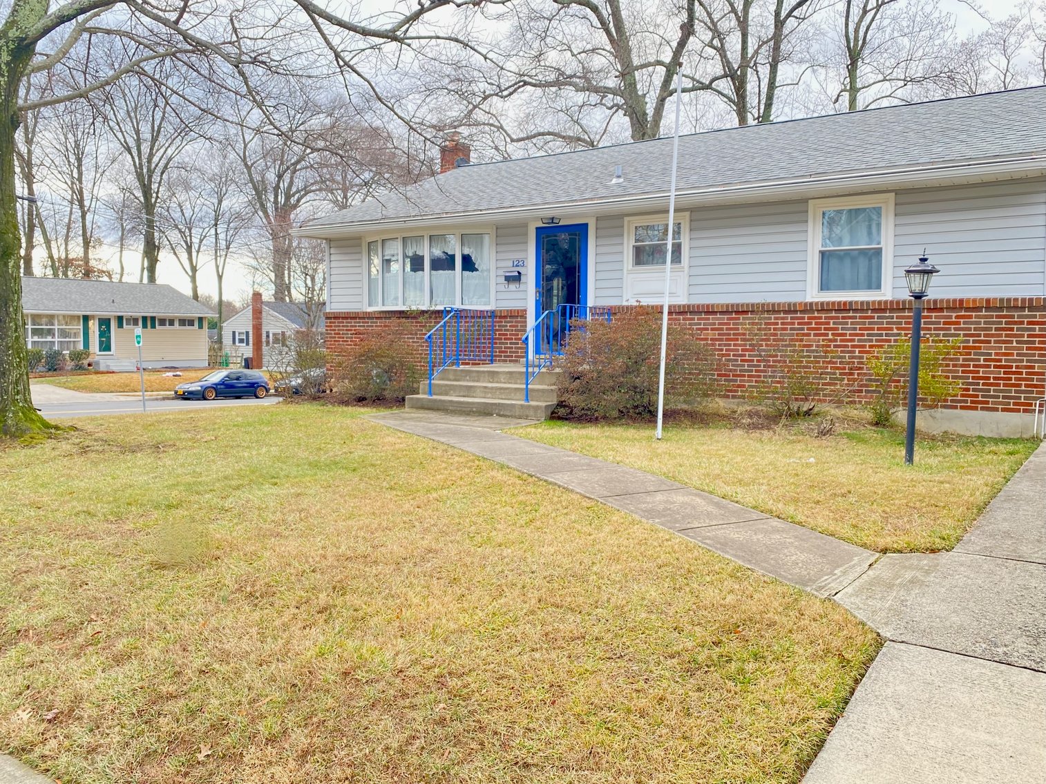 Image for 3 BR/1 BA Home w/Basement on .33 +/- Acre Lot in The Heart of Vienna, VA--SELLING to the HIGHEST BIDDER!!