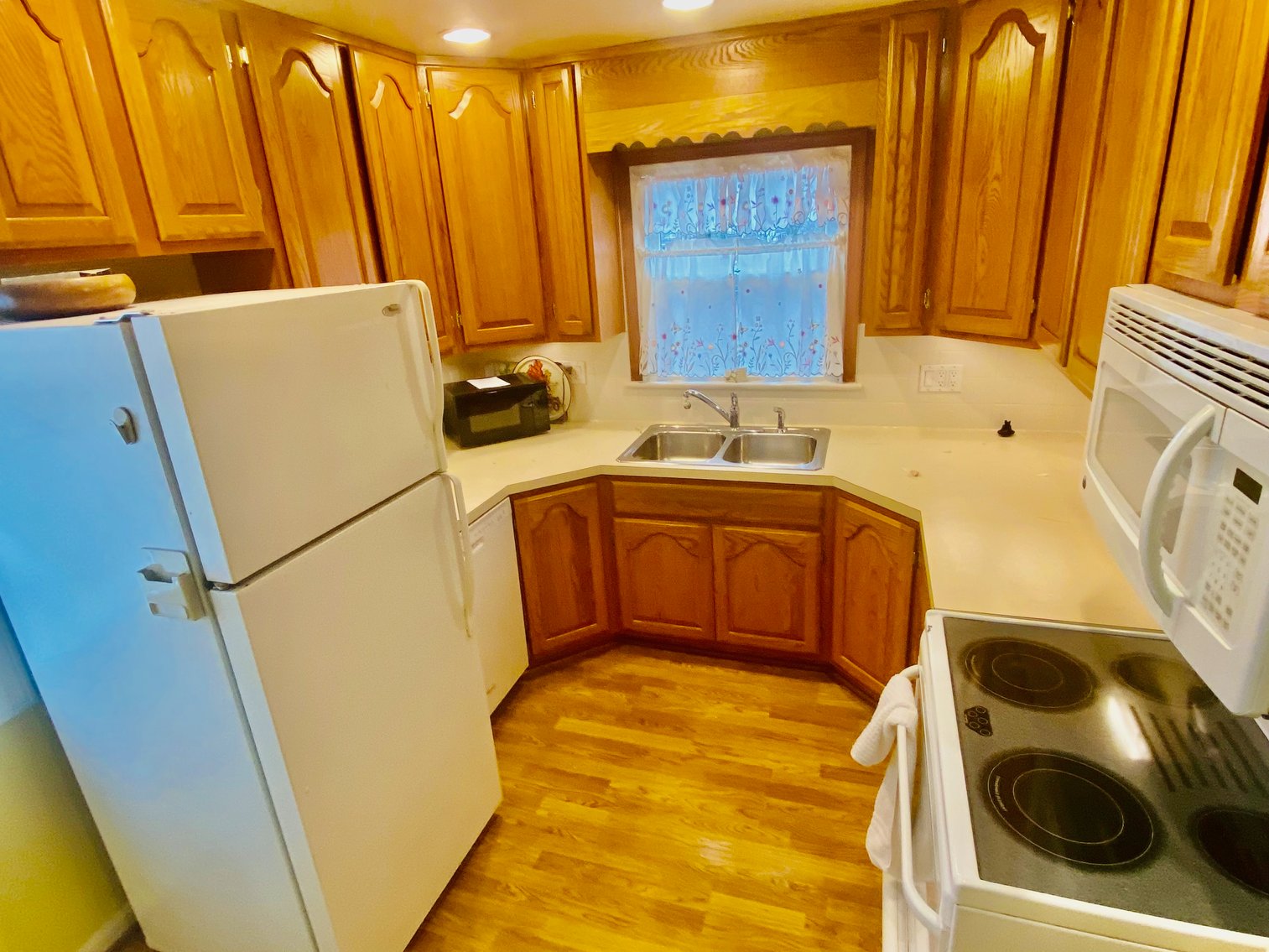 Image for 3 BR/1 BA Home w/Basement on .33 +/- Acre Lot in The Heart of Vienna, VA--SELLING to the HIGHEST BIDDER!!