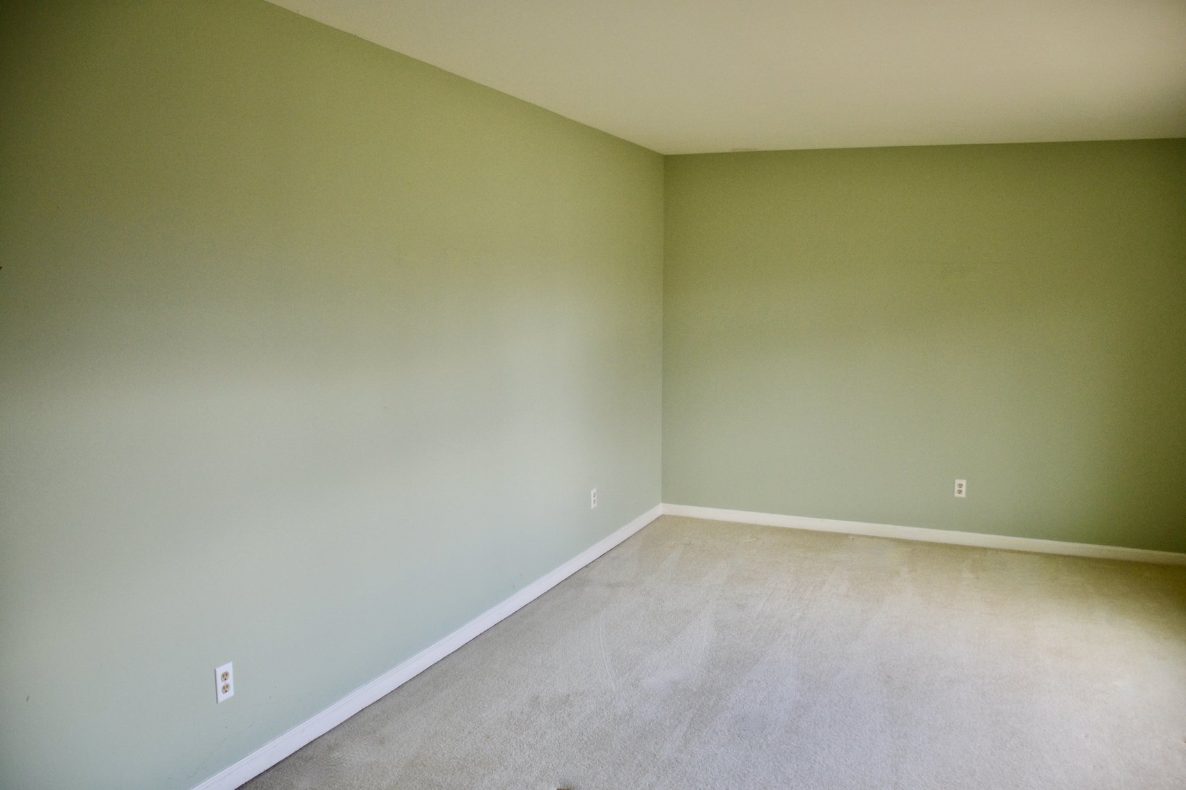 Image for 3 BR/2 BA Home in the Sheraton Hills East Neighborhood of Fredericksburg, VA--SELLING to the HIGHEST BIDDER!!