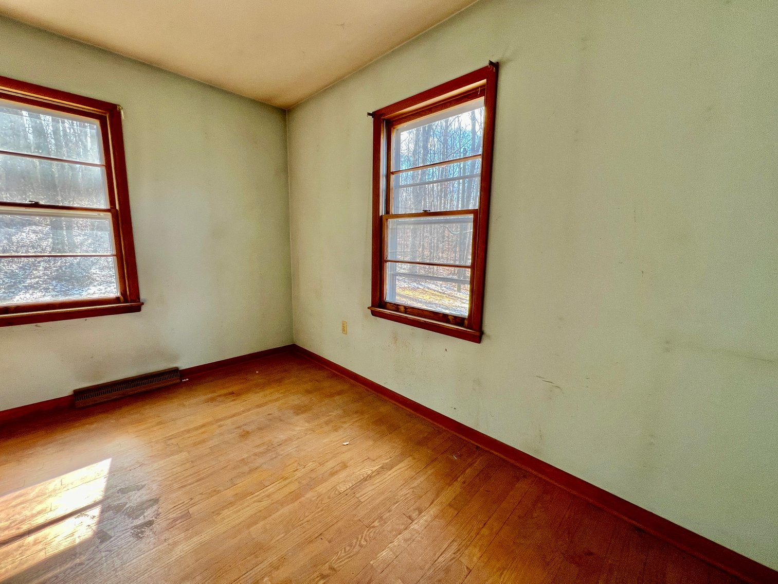 Image for 2 BR/1 BA Home w/Basement & Outbuilding on 1.13 +/- Acres in Madison County, VA--ONLINE ONLY BIDDING!!