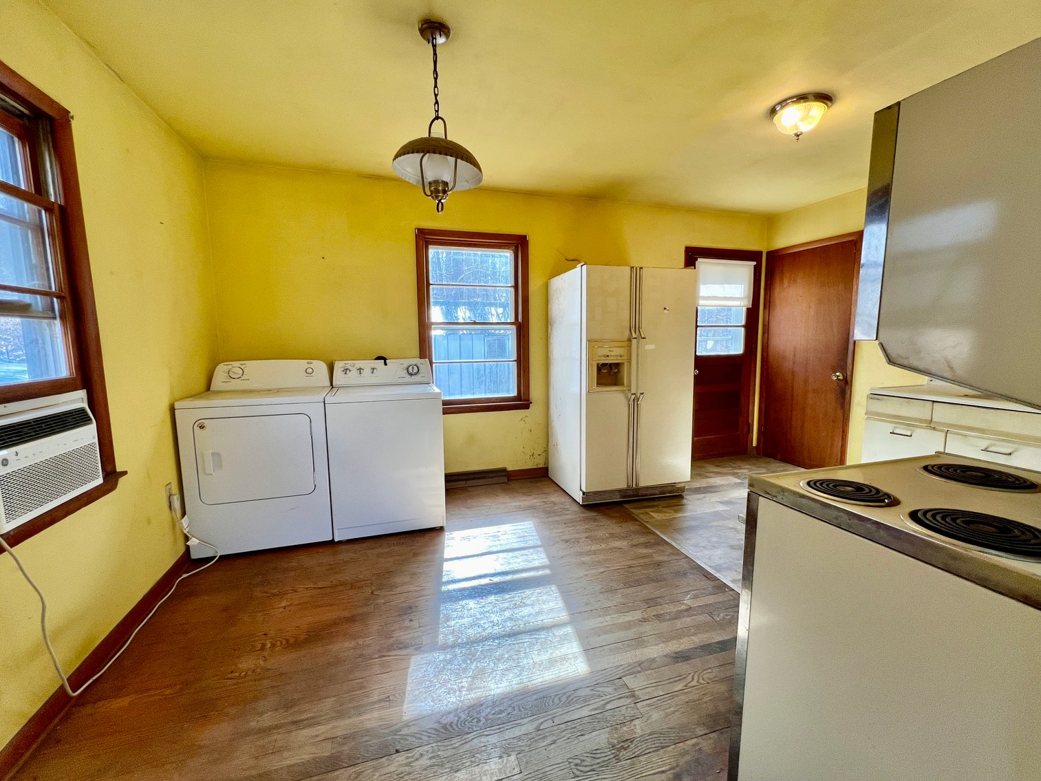 Image for 2 BR/1 BA Home w/Basement & Outbuilding on 1.13 +/- Acres in Madison County, VA--ONLINE ONLY BIDDING!!