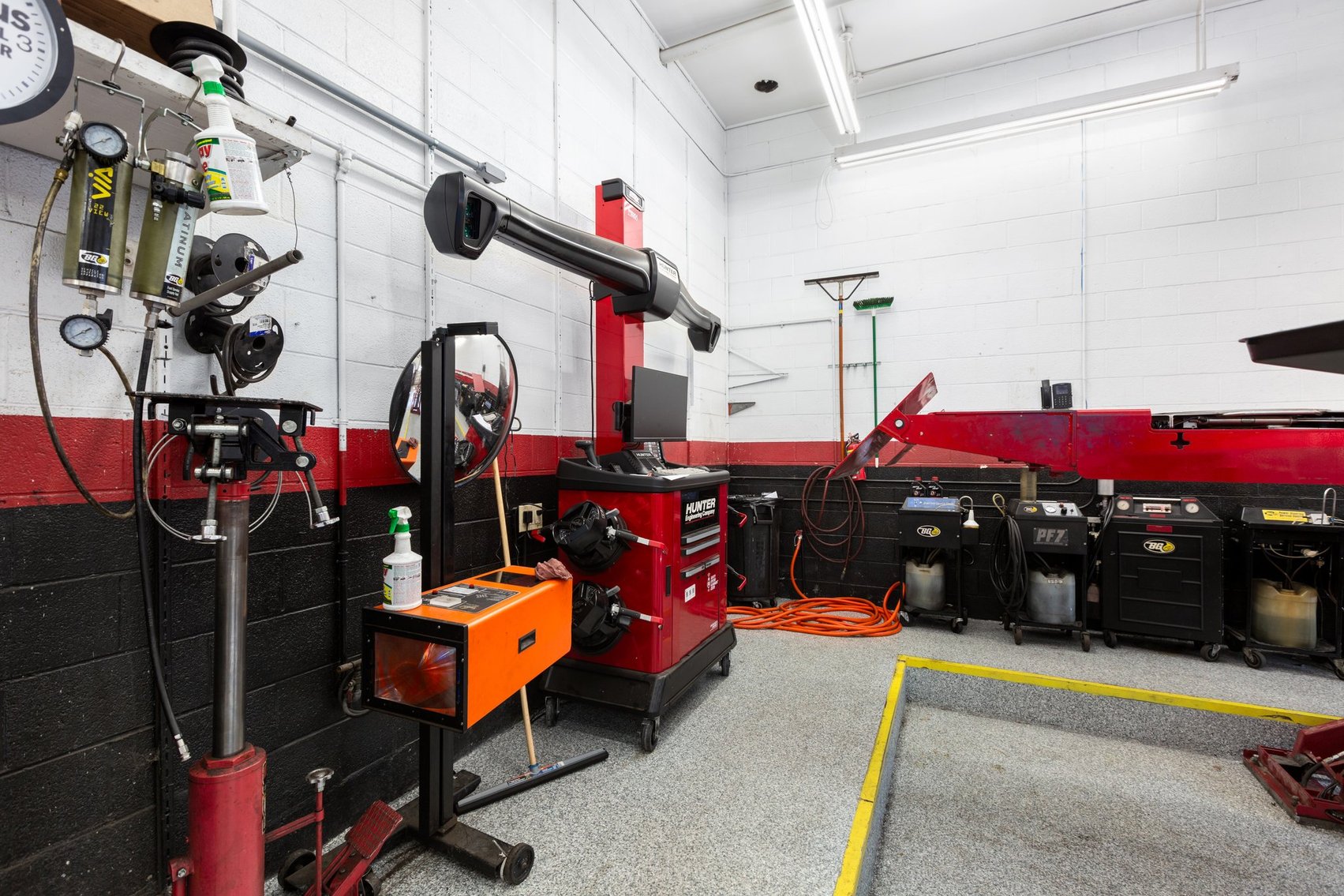 Image for Recently Remodeled Commercial Building (