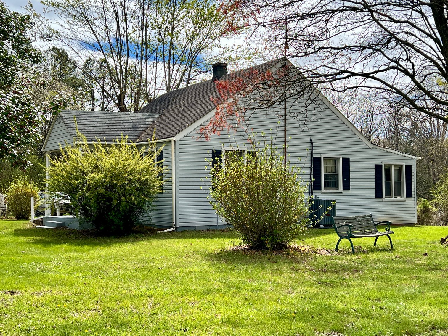 Image for 2 BR/1 BA Home on 2 +/- Acres w/Scenic Mountain Views in Culpeper County, VA--SELLING to the HIGHEST BIDDER!!