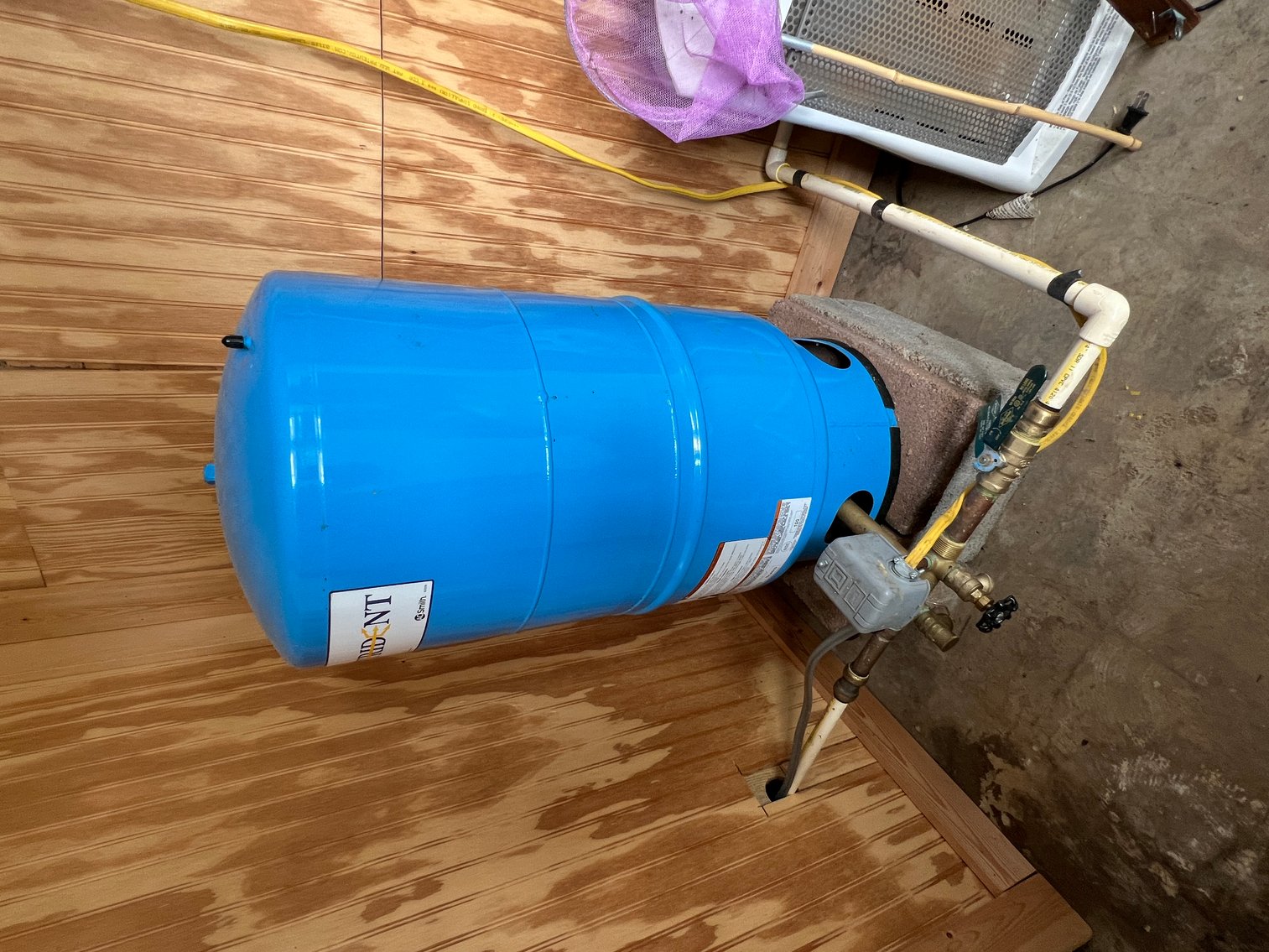 Image for 2 BR/1 BA Home on 2 +/- Acres w/Scenic Mountain Views in Culpeper County, VA--SELLING to the HIGHEST BIDDER!!