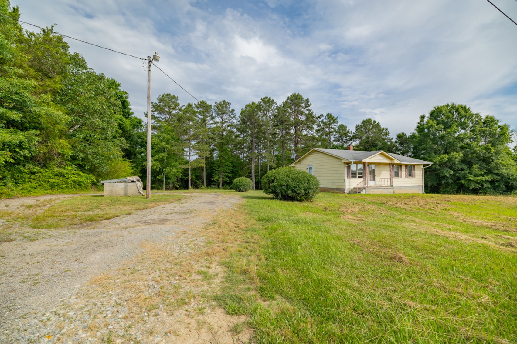 Image for 3 BR/1.5 BA Home w/Basement on 1 +/- Acre in Lunenburg County, VA--SELLING to the HIGHEST BIDDER via ONLINE ONLY BIDDING!!