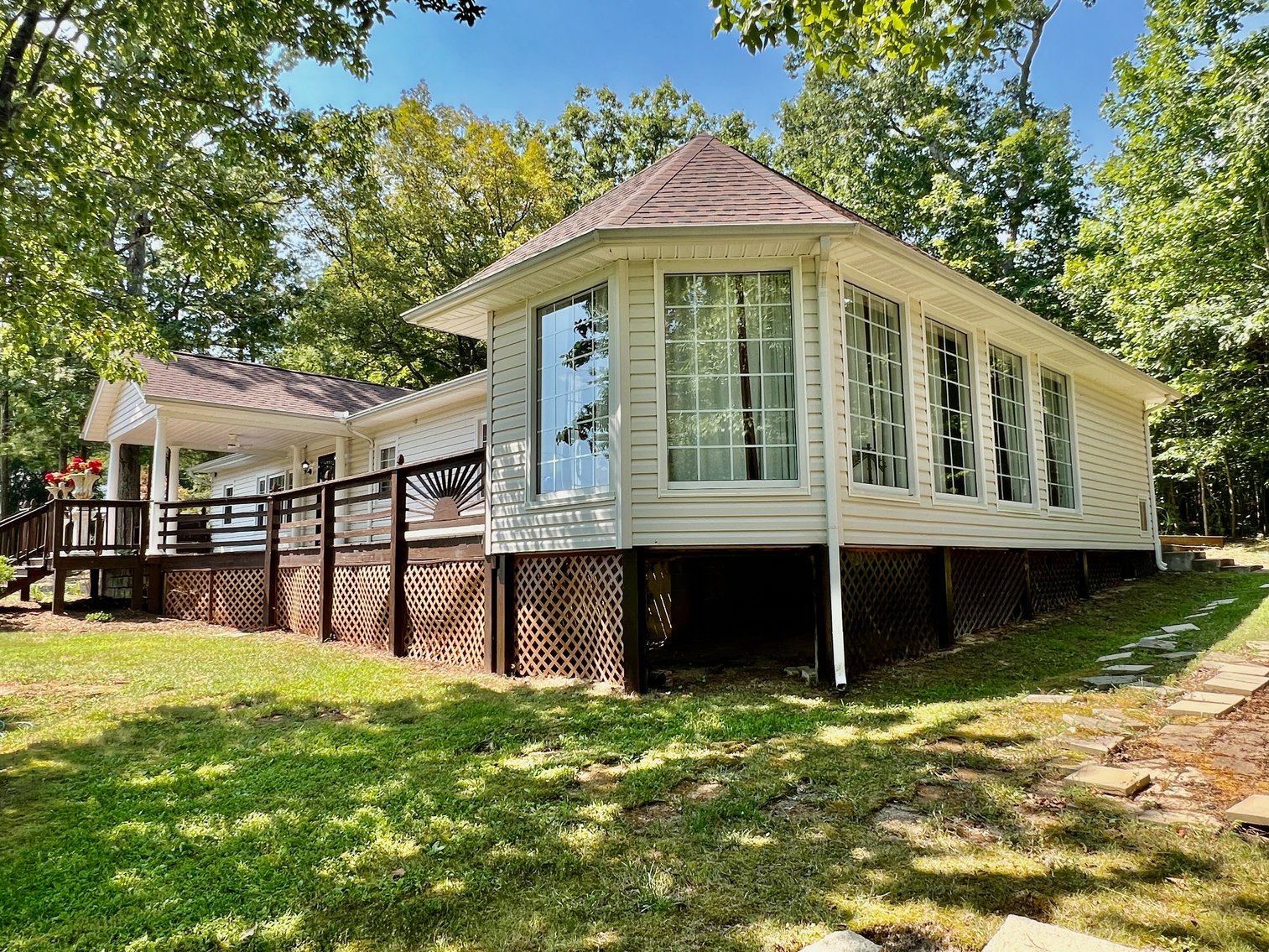 Image for 3 BR/2 BA Single Level Home on 2.3 +/- Acres Located Minutes From Charlottesville, VA--SELLING to the HIGHEST BIDDER!!