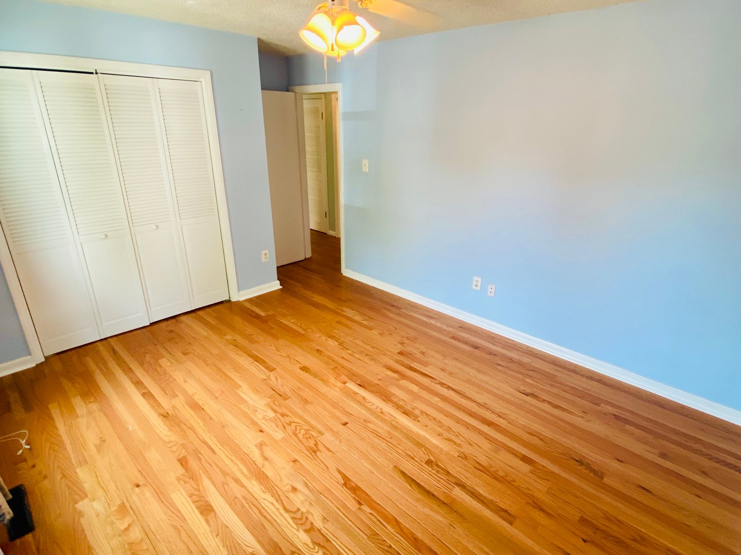 Image for 2 BR/2 BA Home in Oak View Neighborhood of Leesburg, VA--SELLING to the HIGHEST BIDDER!!