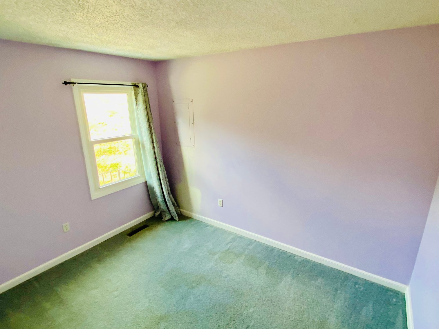 Image for 2 BR/2 BA Home in Oak View Neighborhood of Leesburg, VA--SELLING to the HIGHEST BIDDER!!