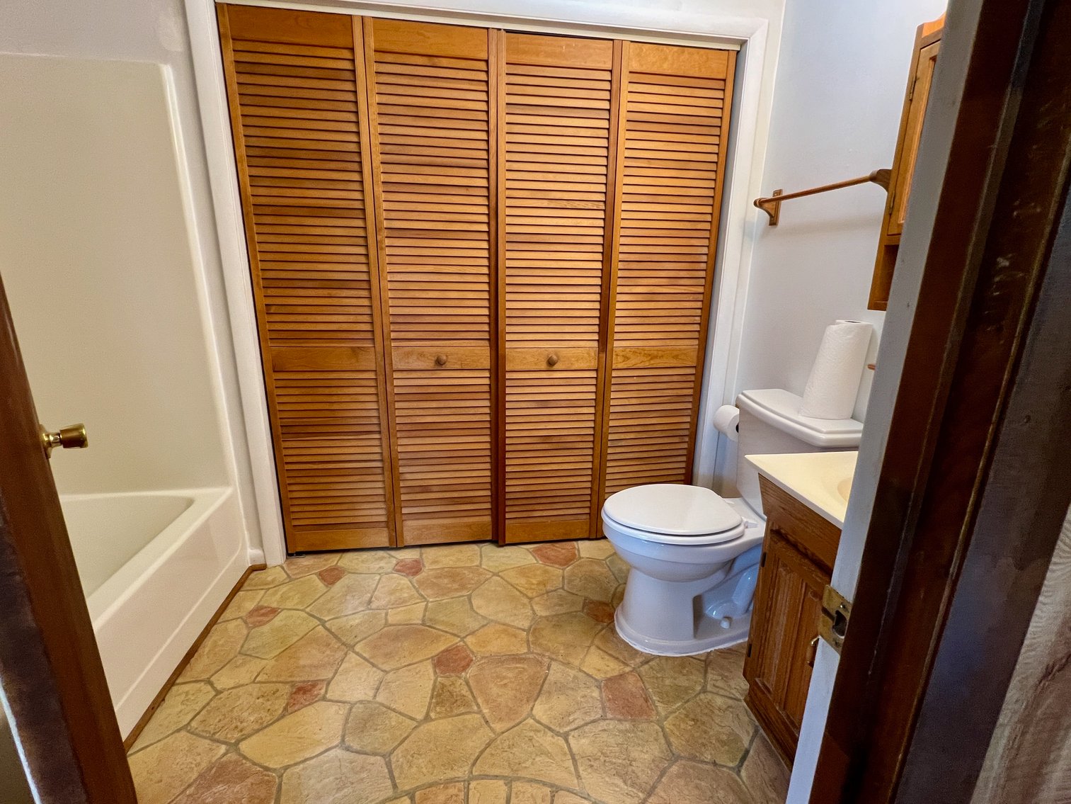 Image for 3 BR/2 BA Single Level Home on 2.3 +/- Acres Located Minutes From Charlottesville, VA--SELLING to the HIGHEST BIDDER!!