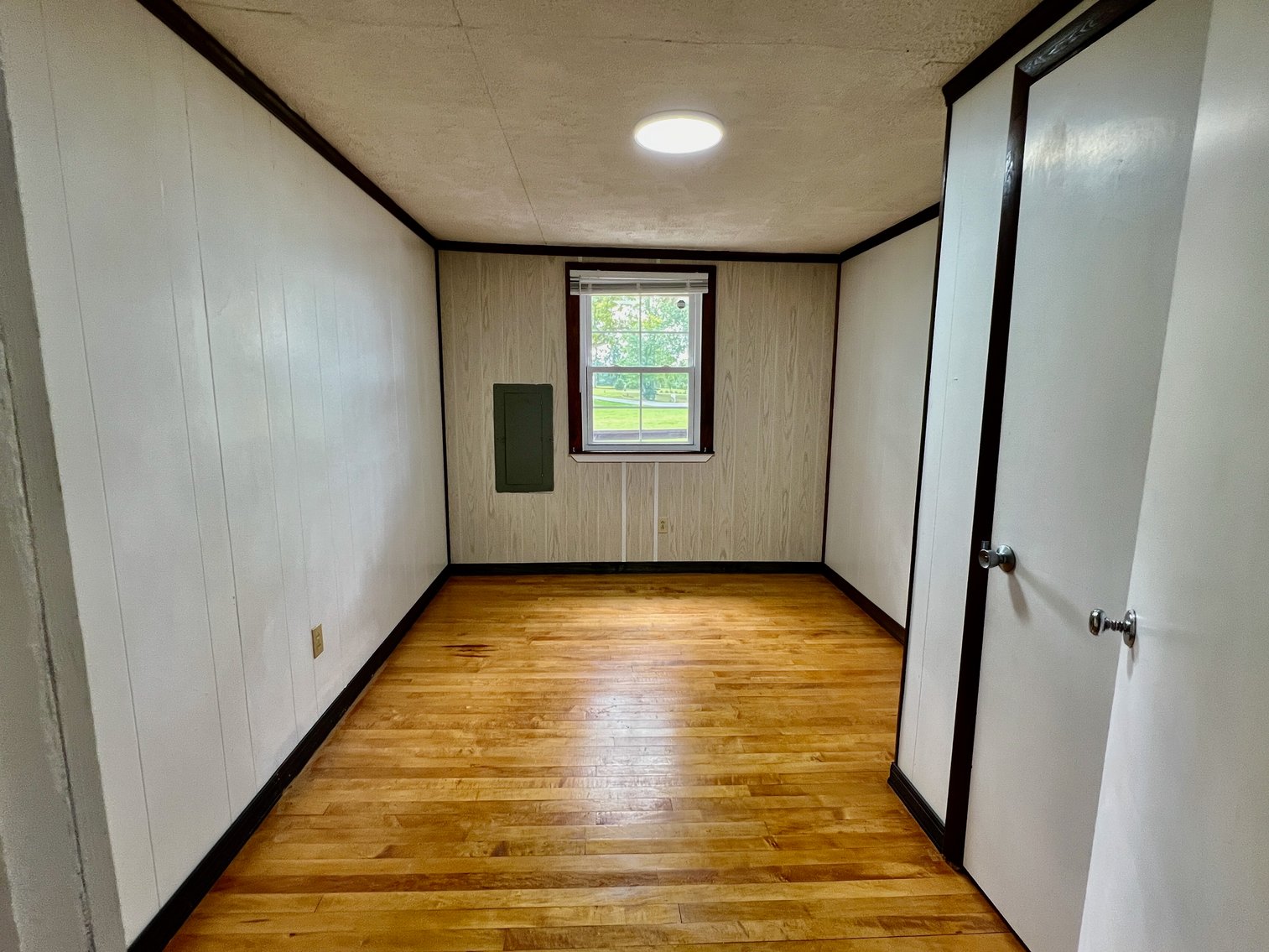 Image for 3 BR/2 BA Single Level Home on 2.3 +/- Acres Located Minutes From Charlottesville, VA--SELLING to the HIGHEST BIDDER!!