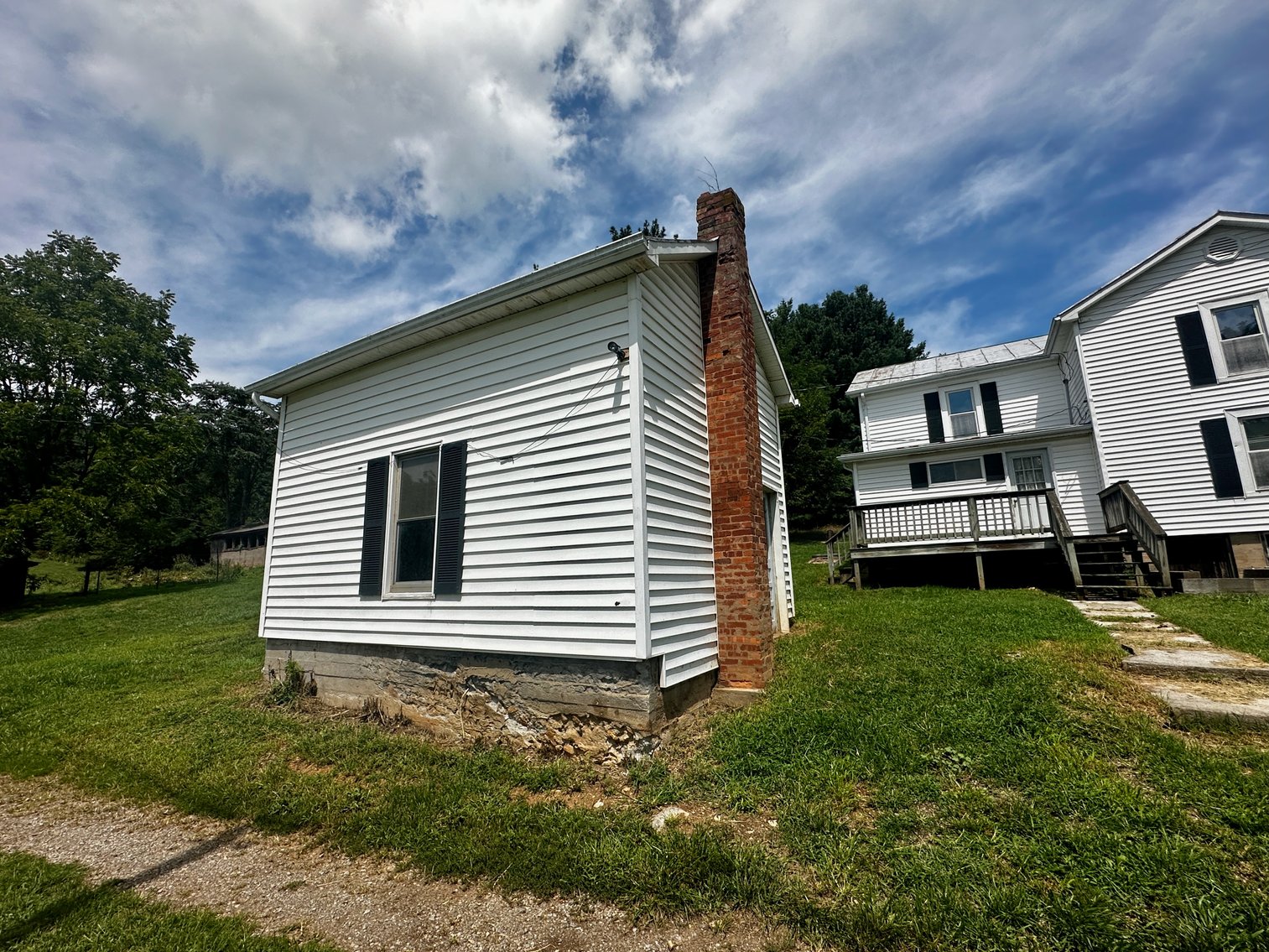 Image for 39.25 +/- Acres w/3 BR Farm House, 2 Poultry Houses, Loafing Shed & Litter Storage Shed--Rockingham County, VA